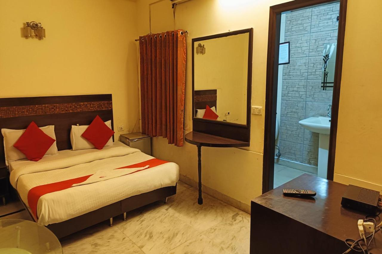Hotel Mandakini Palace Delhi  Esterno foto