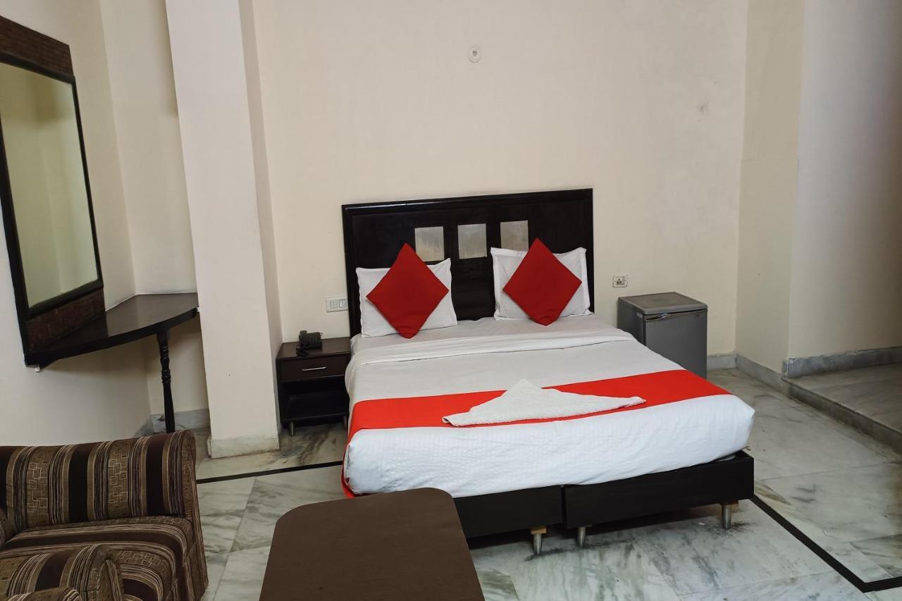 Hotel Mandakini Palace Delhi  Esterno foto